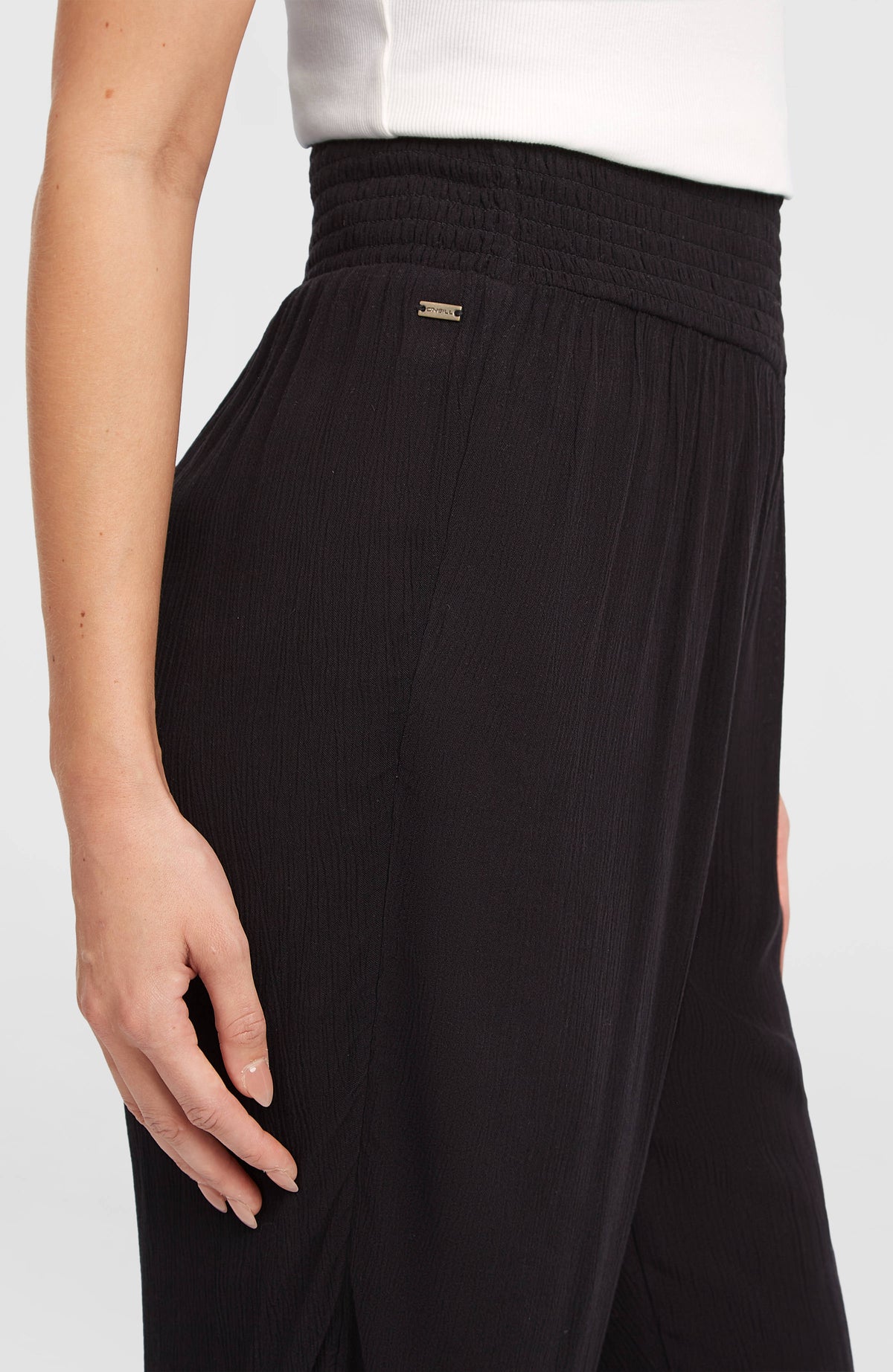 Johnny Smocked Waist Pants - O'Neill Women